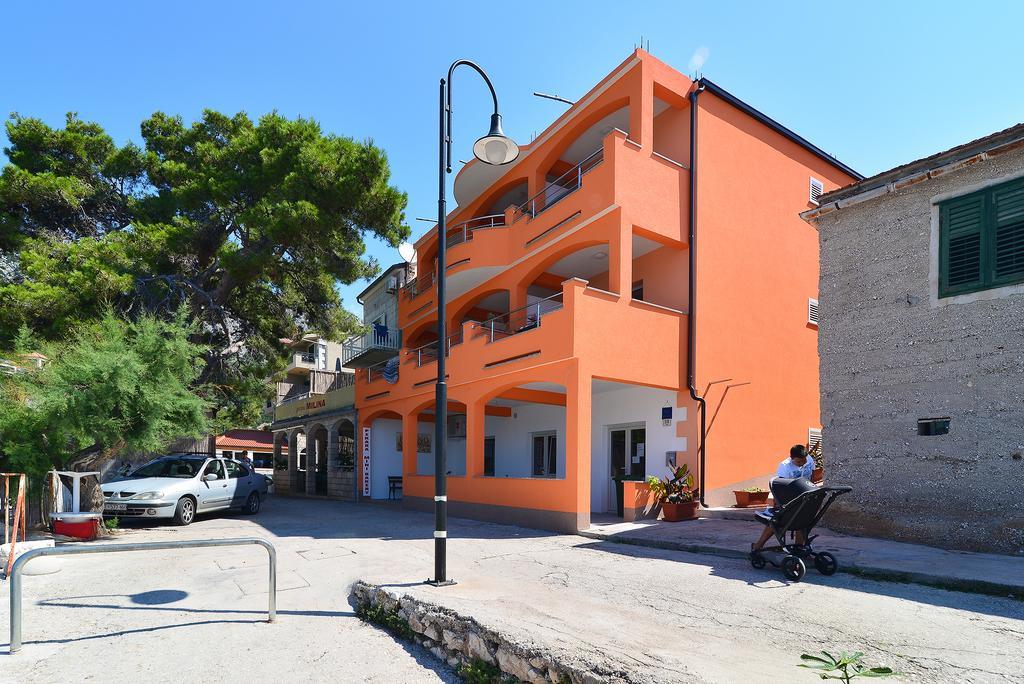 Apartments Juka هفار المظهر الخارجي الصورة