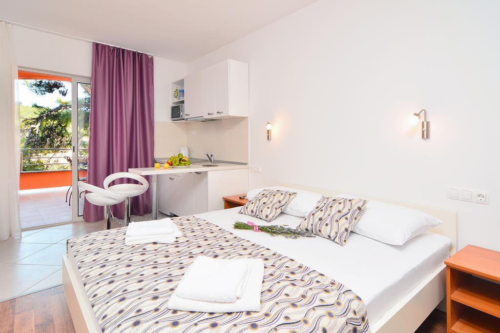 Apartments Juka هفار الغرفة الصورة