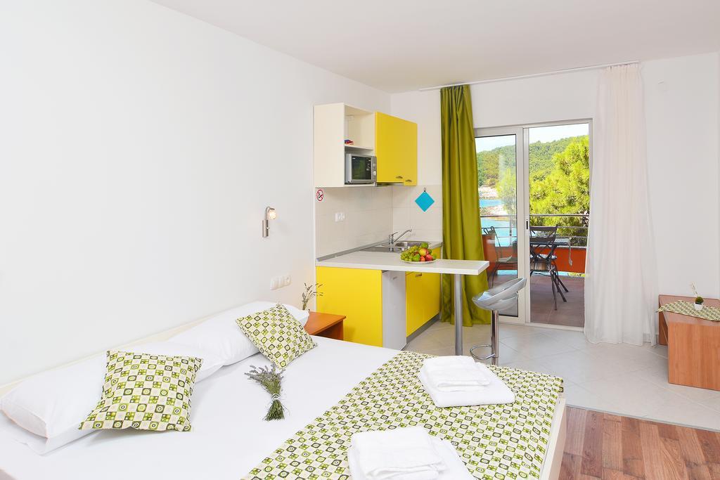 Apartments Juka هفار الغرفة الصورة